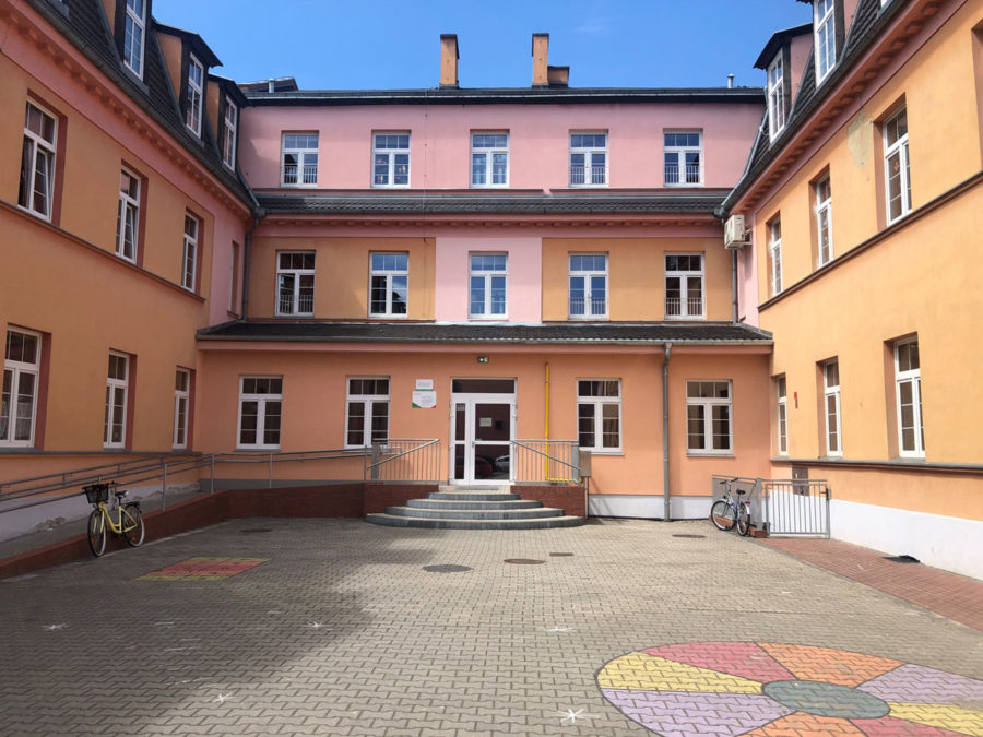 POLAND-PRIMARY-SCHOOL1