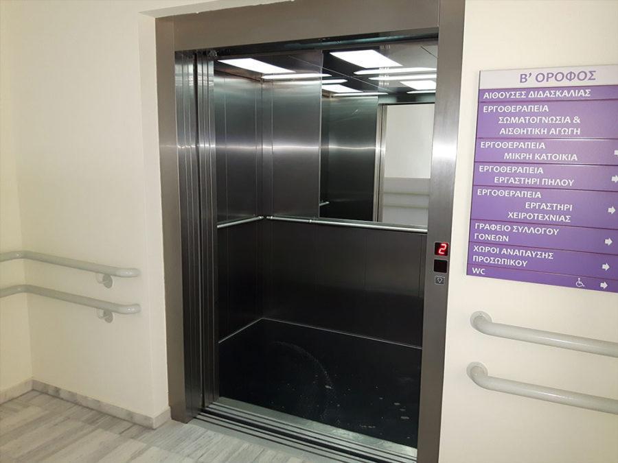 metron-school-accessibility-lift-elevator-cabin-inox-doors-public-building-hydraulic