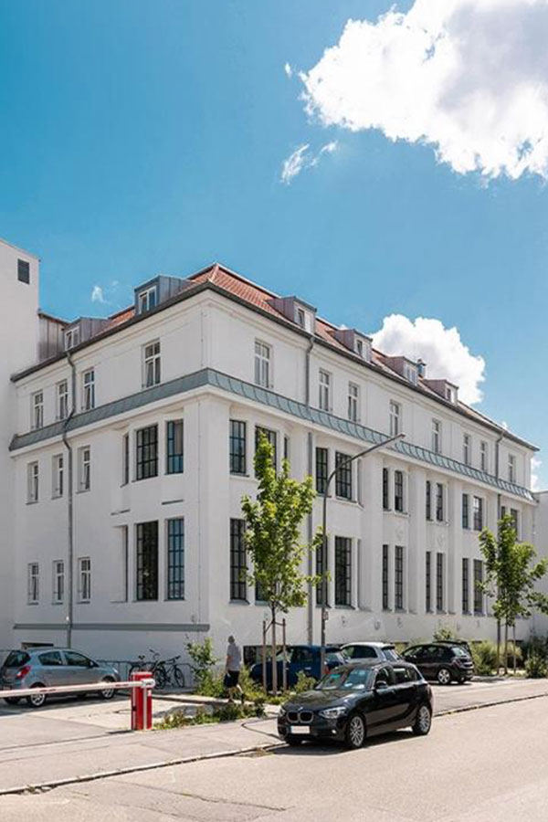 metron-industry-elevators-cabins-doors-la-serviced-apartments-germany-residential