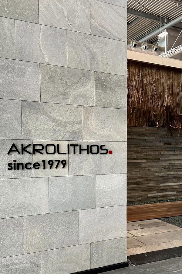 metron-engineering-cabins-doors-akrolithost